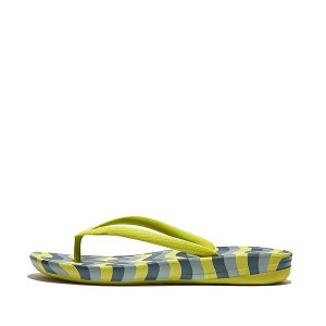 Light Green Women's FitFlop Iqushion Wave Print Ergonomic Flip Flops | 768DMLZTJ