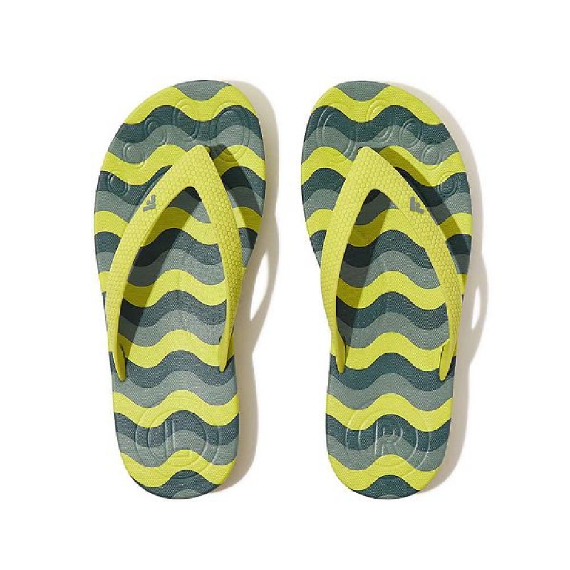 Light Green Kids' FitFlop Iqushion Junior Wave Print Ergonomic Flip Flops | 587QFIOZS