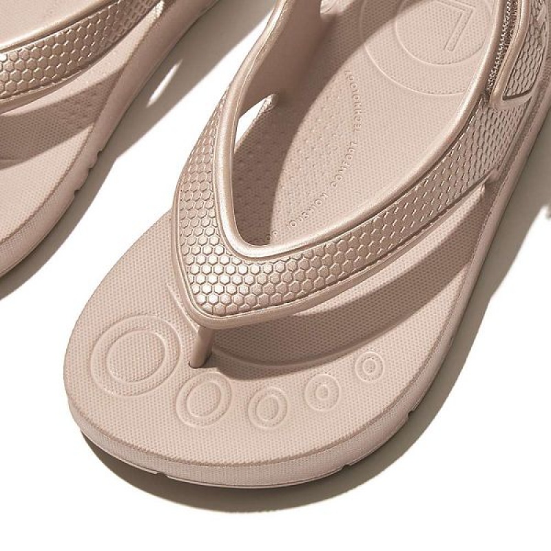 Rose Gold Kids' FitFlop Iqushion Toddler Shimmer Ergonomic Back-Strap Flip Flops | 974OECNIG